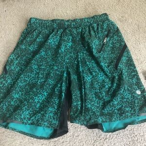 Lululemon Running Shorts Size M GREAT CONDITION